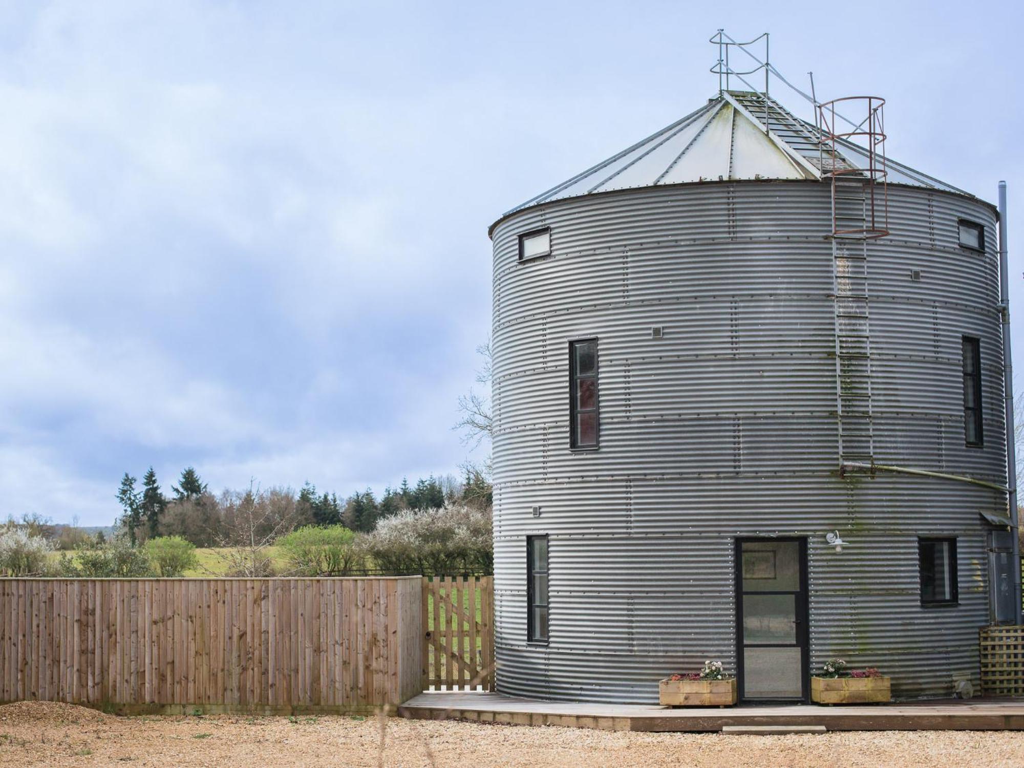 Вилла The Silo Чиппинг-Нортон Экстерьер фото